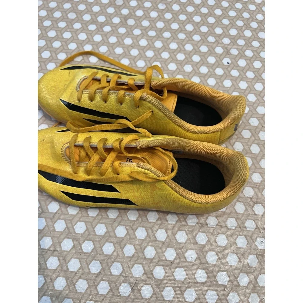 Adidas Indoor Soccer Shoes‎ Black Yellow Size 5.5